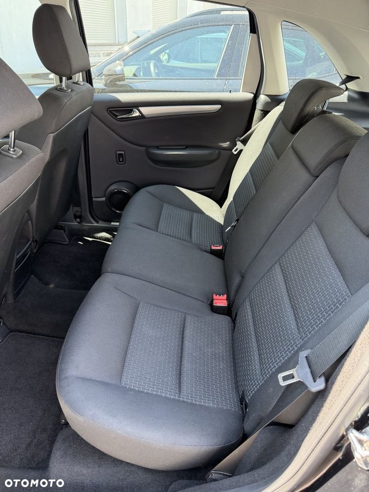 Mercedes-Benz Klasa B 160 BlueEFFICIENCY SPORT EDITION - 8