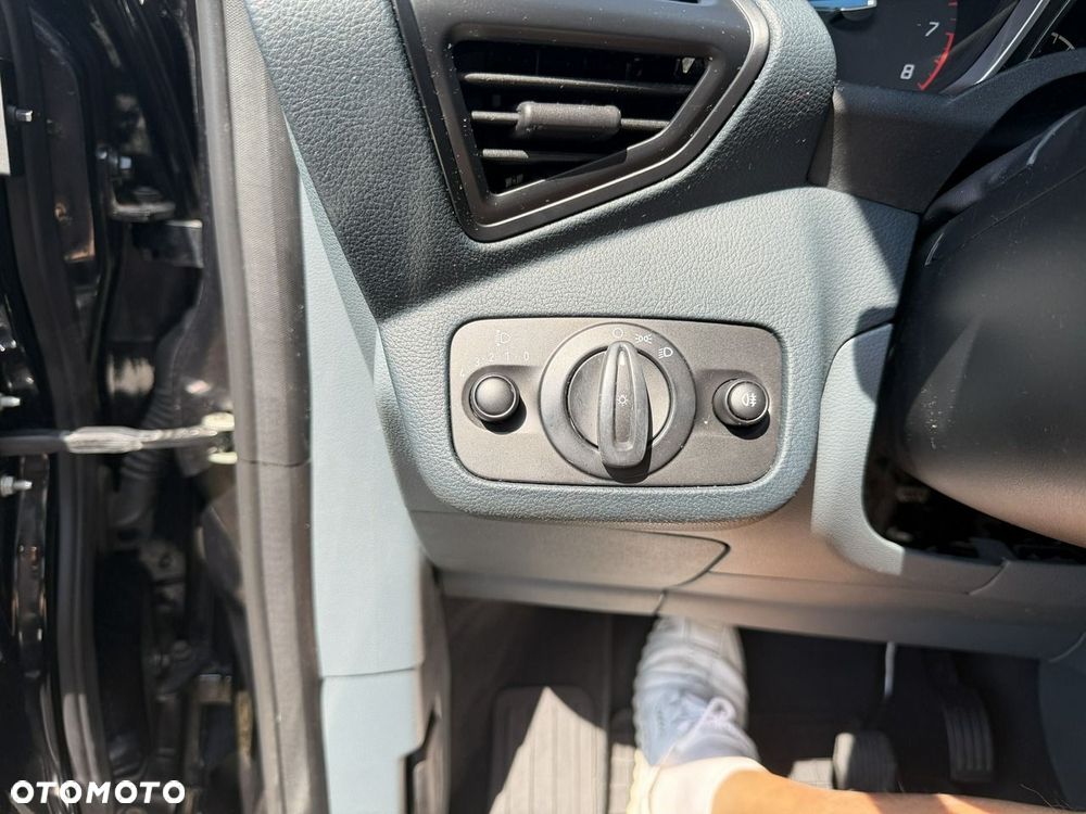 Ford C-MAX - 15