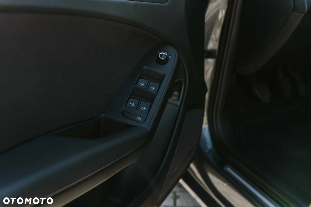 Audi A4 Limousine 2.0 TDI - 28