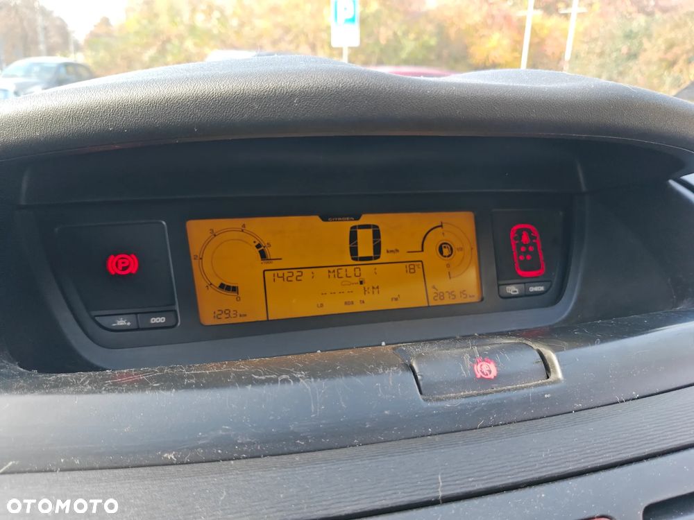 Citroën C4 Grand Picasso 1.6 HDi FAP Exclusive - 24