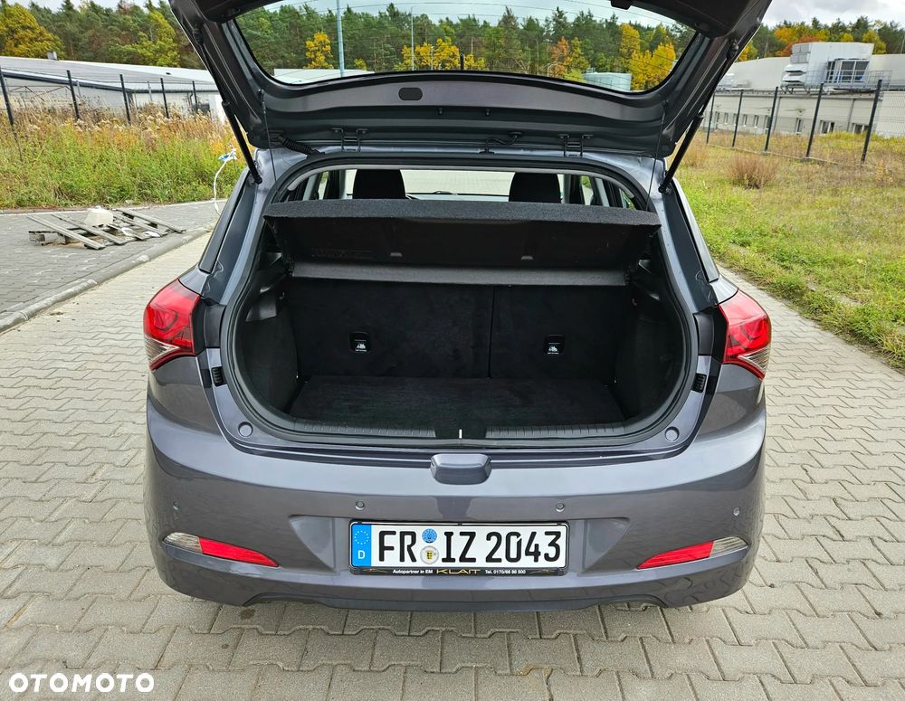 Hyundai i20 1.25 Style - 19