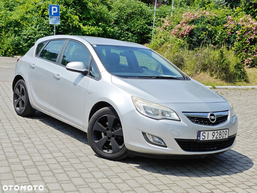 Opel Astra 1.7 CDTI Cosmo - 3