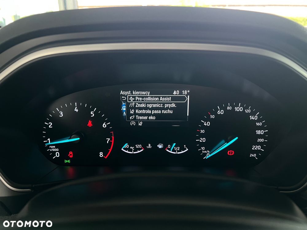 Ford Focus 1.0 EcoBoost mHEV Titanium - 27