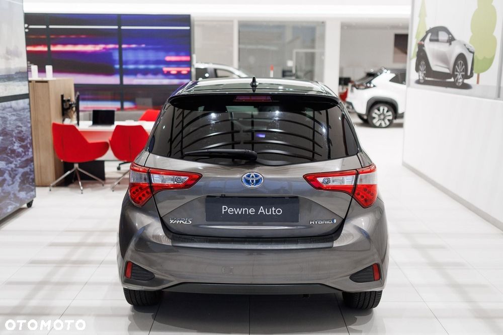 Toyota Yaris - 4