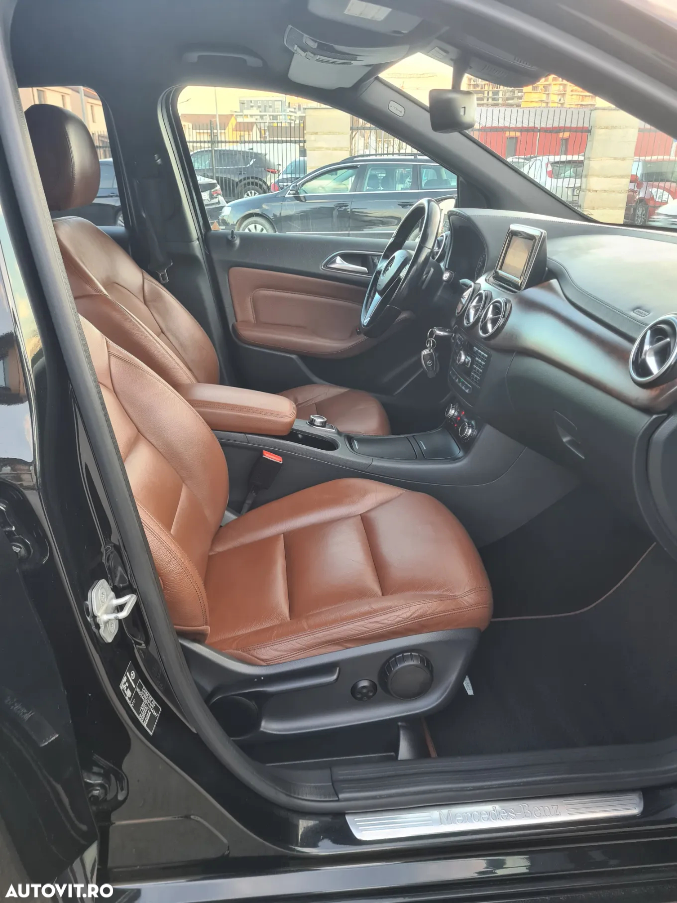 Mercedes-Benz B 200 CDI (BlueEFFICIENCY) 7G-DCT - 18