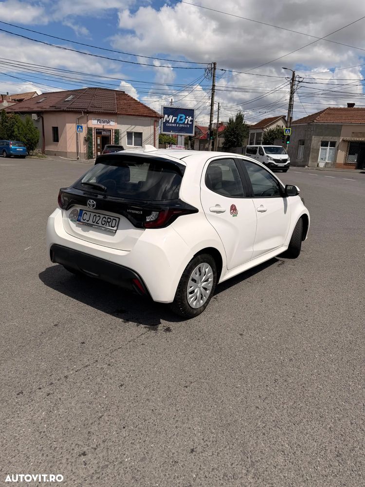 Toyota Yaris - 9