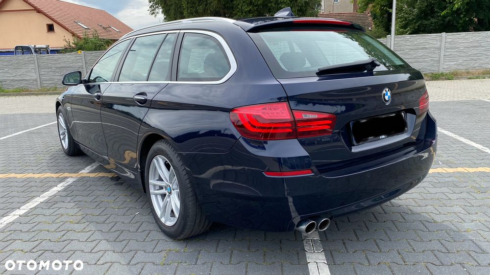 BMW Seria 5 520d Luxury Line - 4
