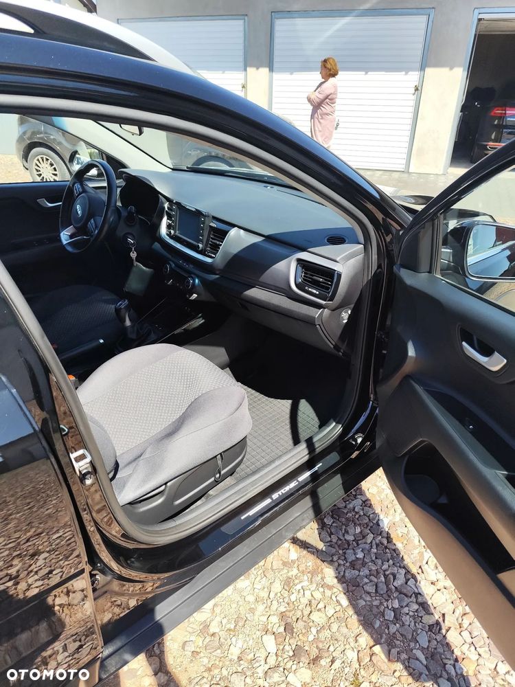 Kia Stonic 1.0 T-GDI 100 OPF Spirit - 13