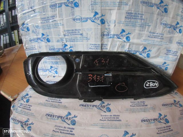 Grelha Friso 337110 BMW F31 2014 320D 163CV 5P CINZA ESQ Danificado Apoios Partidos GRE PC - 2
