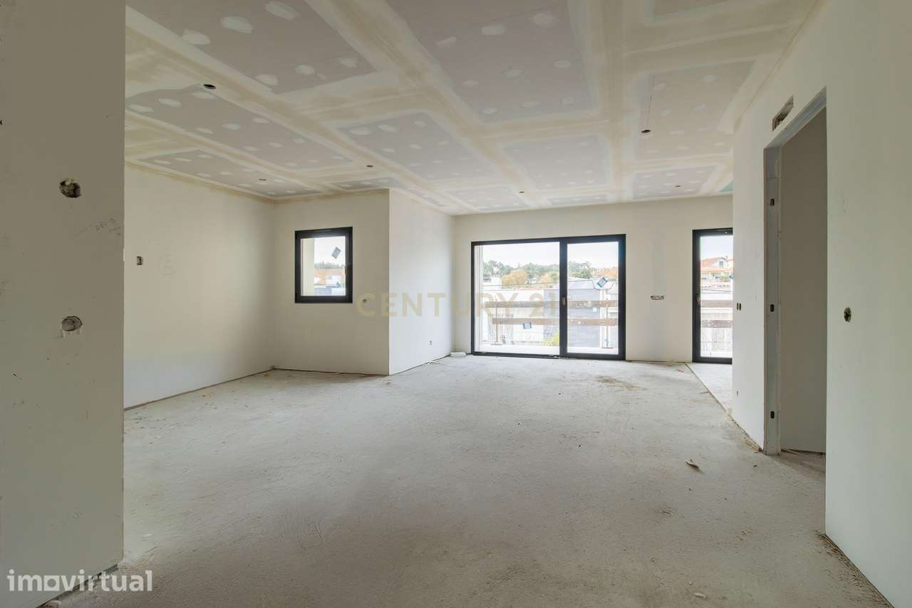 T2 Último Piso (Poente) - Grande imagem: 4/12