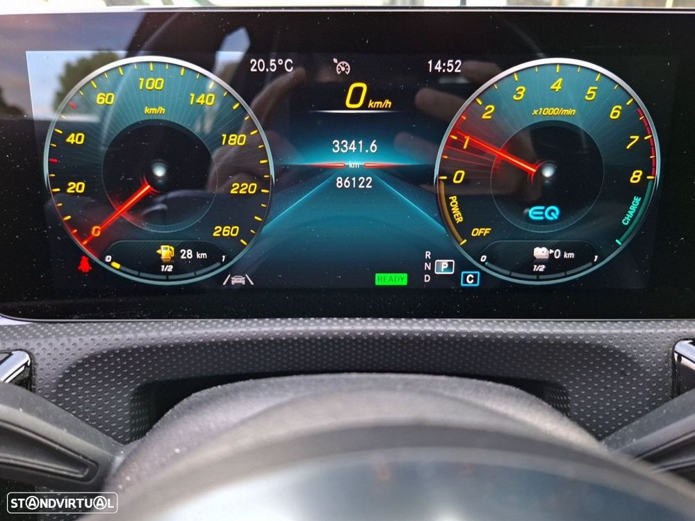 Mercedes-Benz A 250 e AMG Line - 18