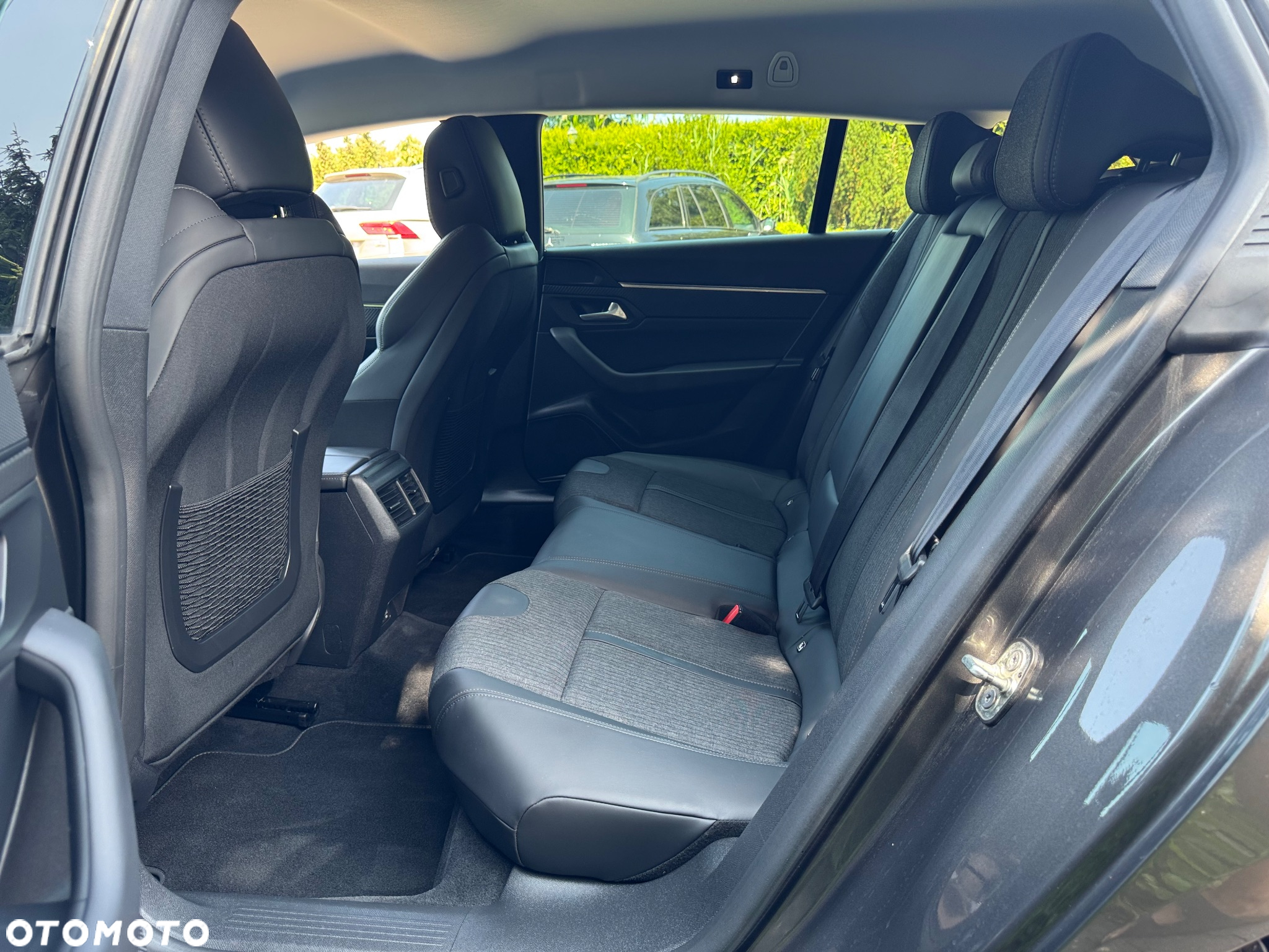 Peugeot 508 1.5 BlueHDi Allure S&S EAT8 - 10