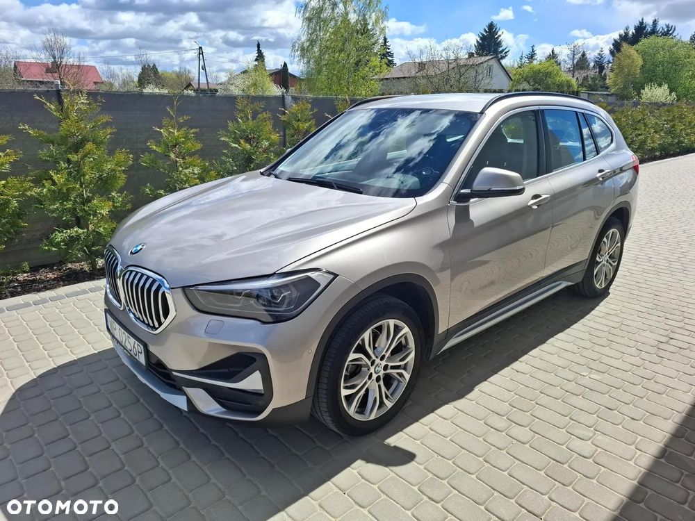BMW X1 sDrive18i - 1