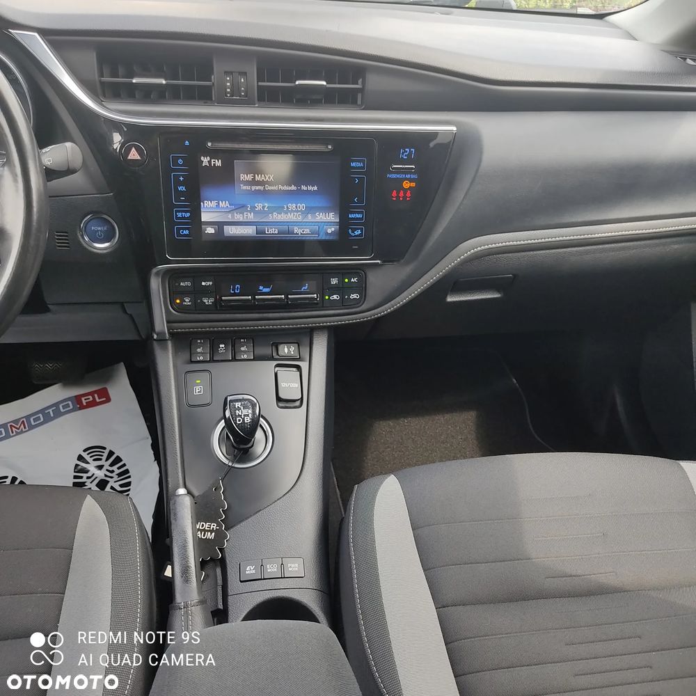 Toyota Auris - 10
