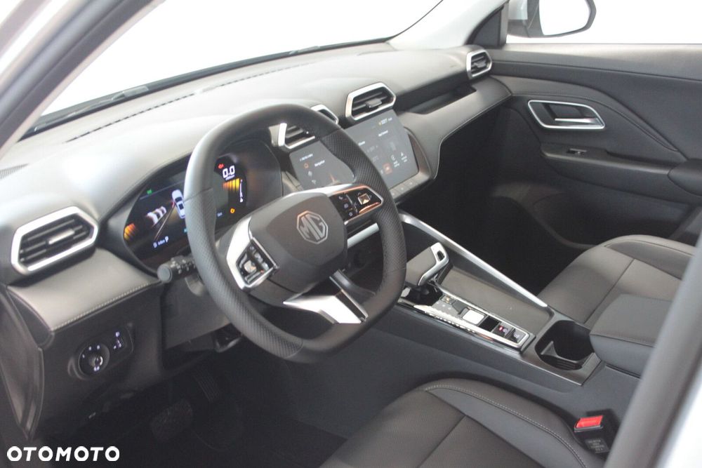 MG ZS Hybrid+ - 25