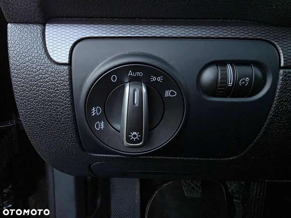 Volkswagen Scirocco 1.4 TSI BlueMotion Technology Club - 33