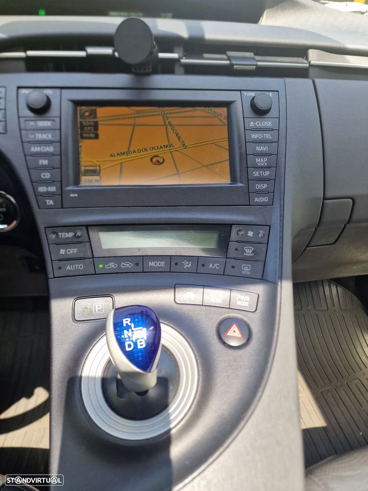 Toyota Prius 1.8 Premium +Pele+GPS+Solar - 15