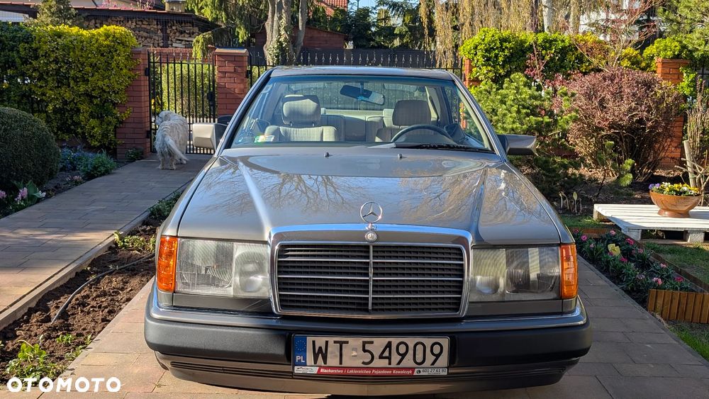 Mercedes-Benz W124 (1984-1993) - 10