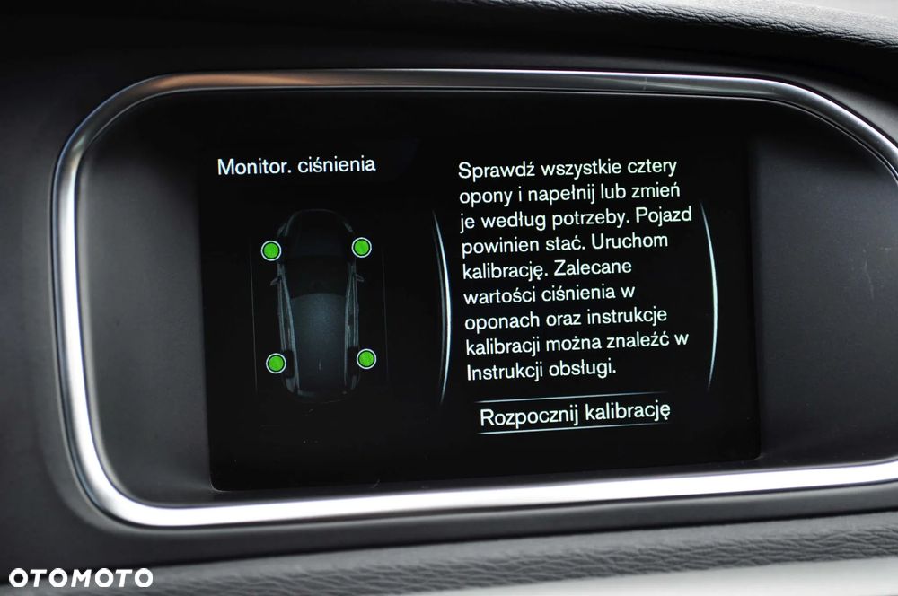 Volvo V40 D2 Momentum - 22