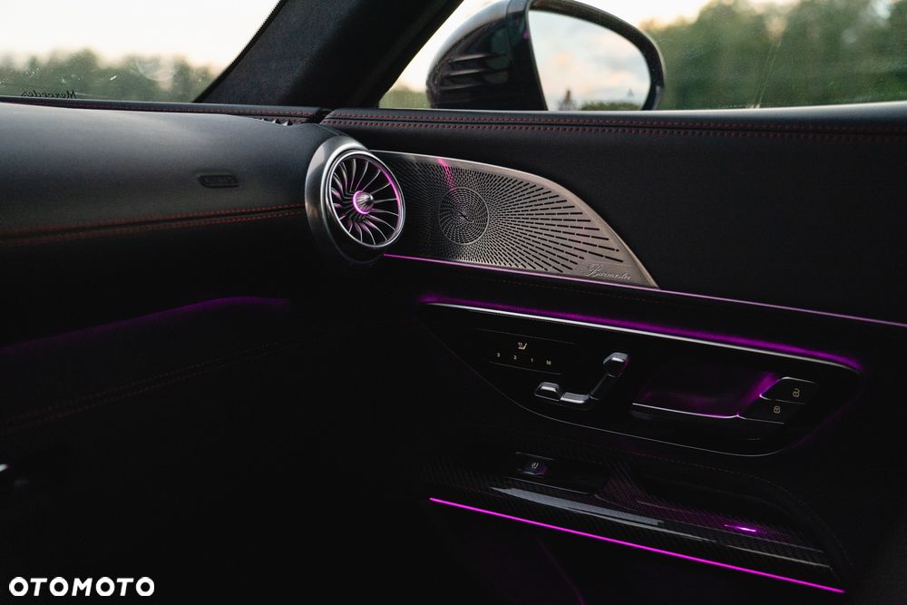 Mercedes-Benz AMG GT Speedshift 7G-DCT - 24