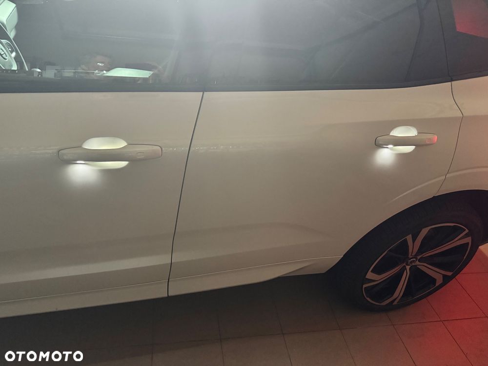 Volvo XC 60 B6 B AWD Geartronic RDesign - 21