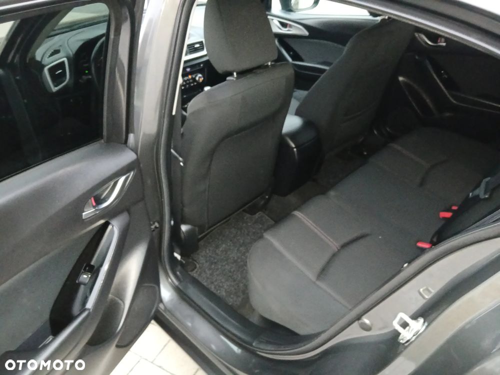 Mazda 3 - 11