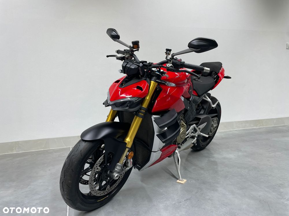 Ducati Streetfighter V4 - 11
