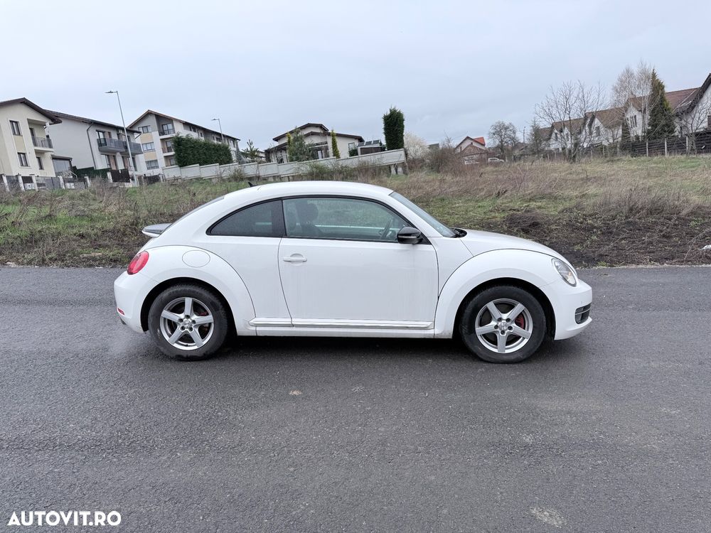 Volkswagen Beetle 2.0 TSI DSG Exclusive Sport - 2