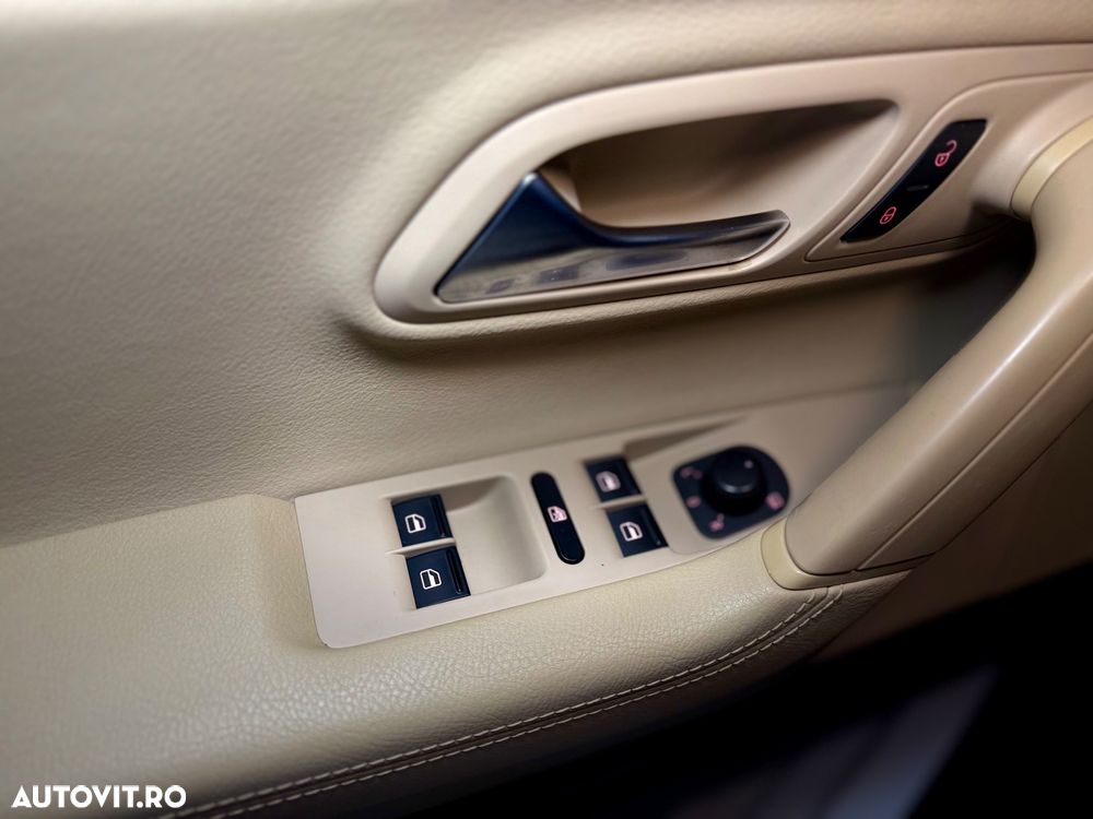 Volkswagen Passat CC 1.4 TSI DSG BMT - 31