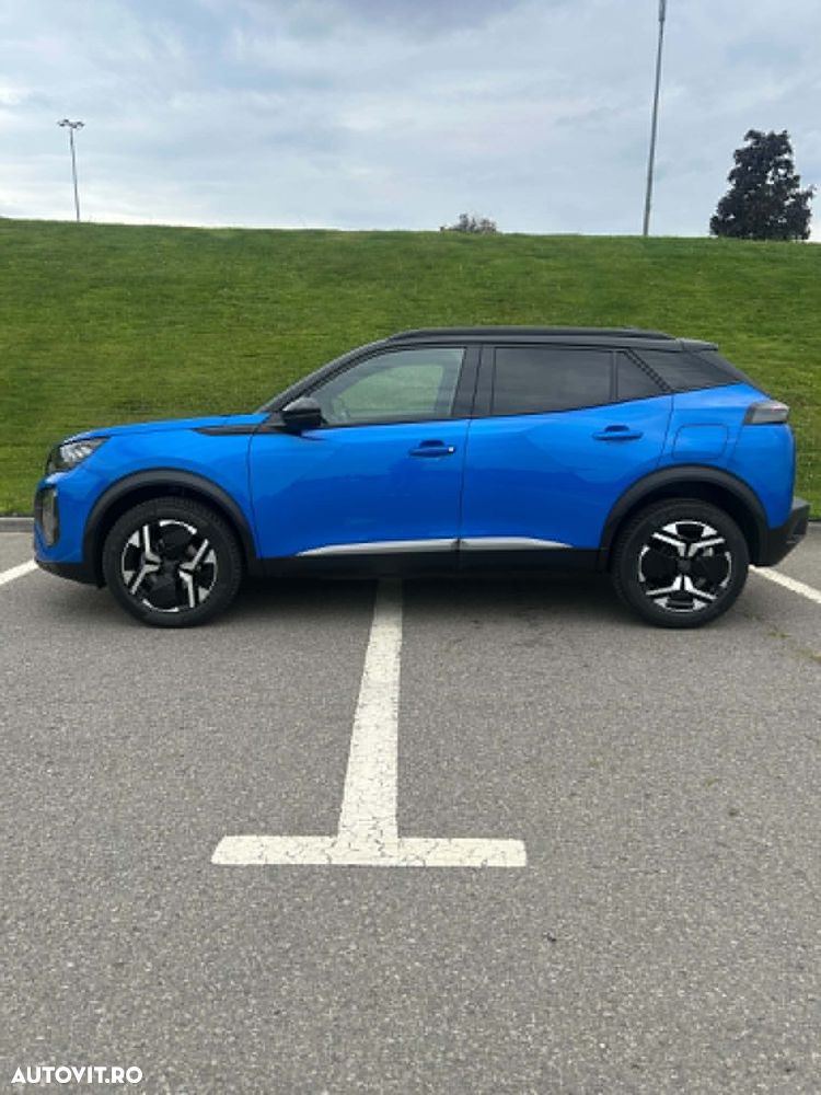 Peugeot 2008 PureTech 130 EAT8 GT Exclusive - 4