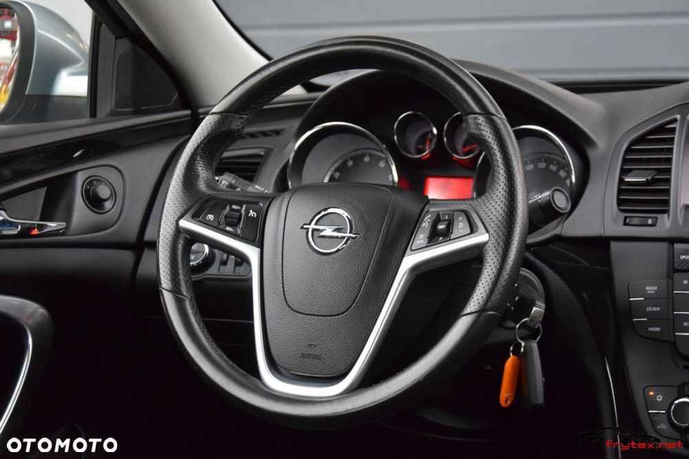 Opel Insignia - 28