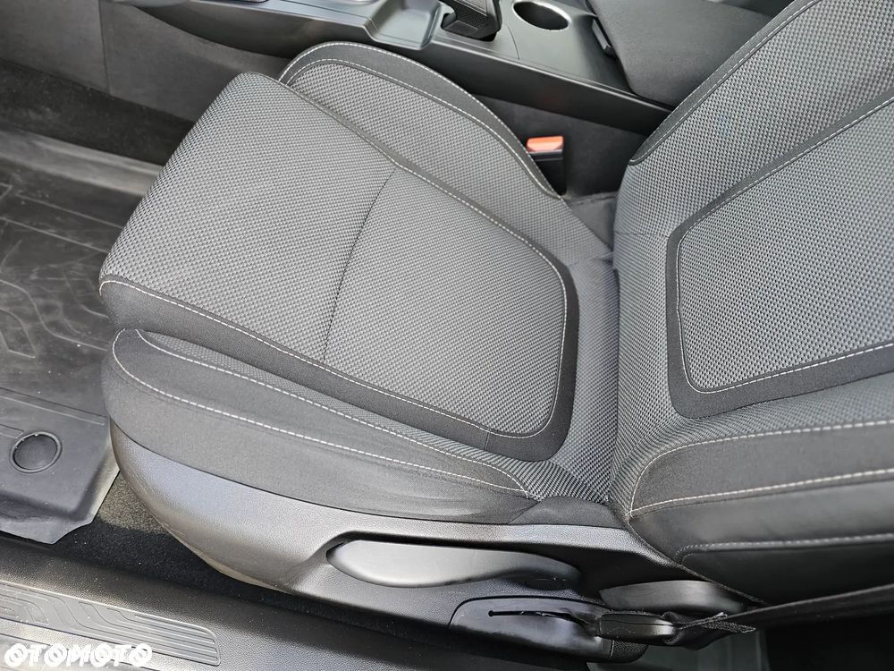 Renault Megane 1.3 TCe FAP Intens - 19