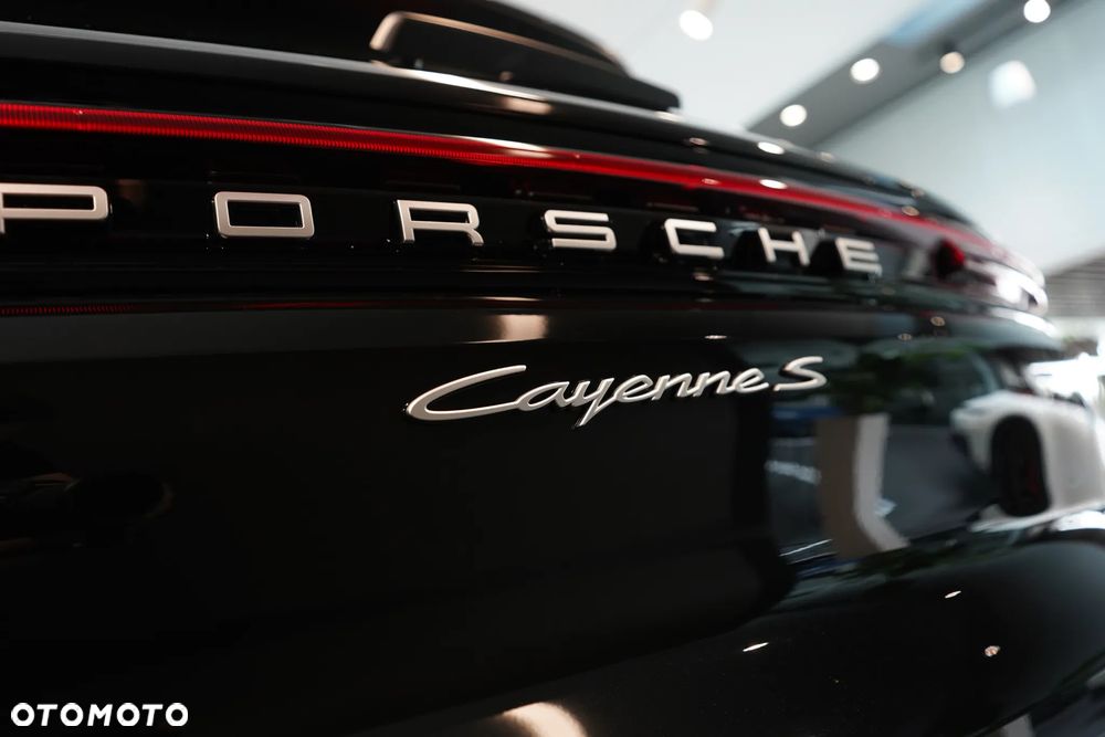 Porsche Cayenne - 33