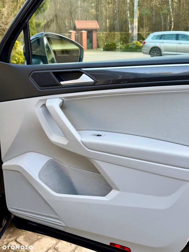 Volkswagen Tiguan 2.0 TSI 4Mot Comfortline DSG - 25