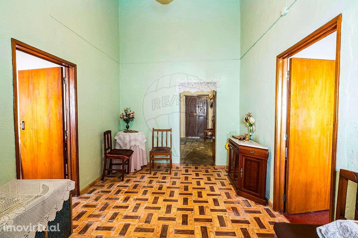 Moradia T2 para venda - Grande imagem: 2/34