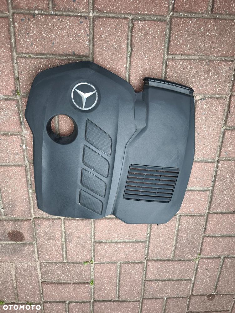 Osłona silnika pokrywa a6540104508 c-klasa w206 w214 2.0d 654