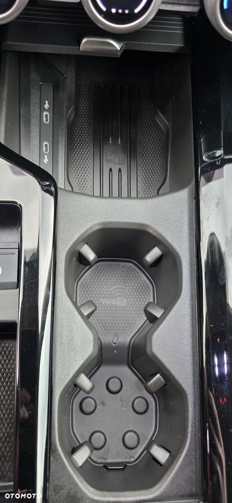 Skoda Superb 2.0 TDI SCR L&K DSG - 20