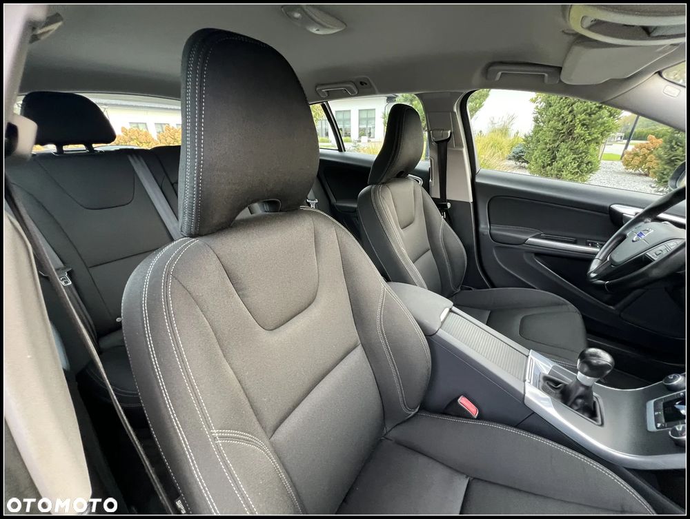 Volvo V60 - 30