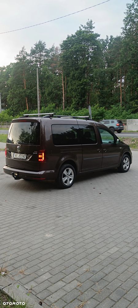 Volkswagen Caddy Maxi 2.0 TDI Highline - 14