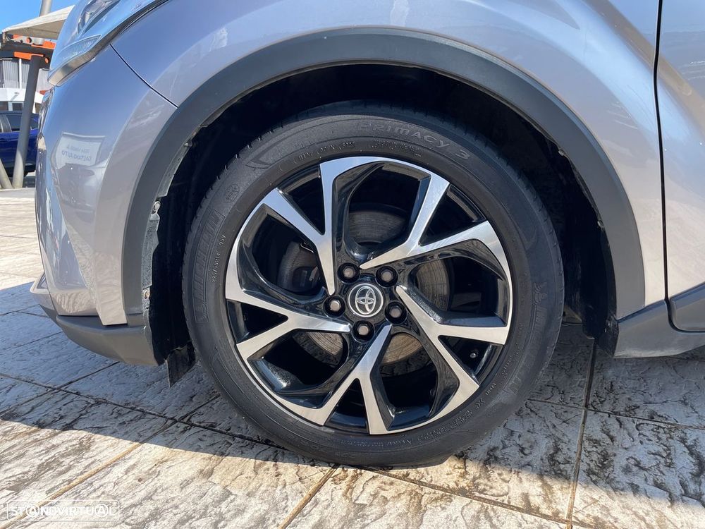 Toyota C-HR 1.8 Hybrid Square Collection - 19