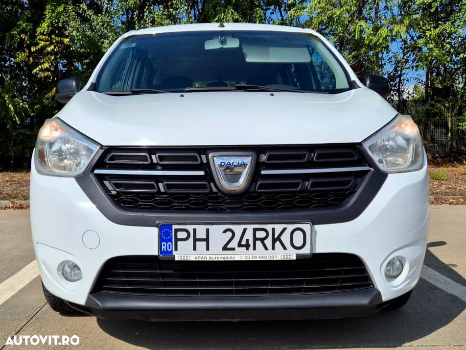 Dacia Lodgy 1.6 SCe Laureate - 4