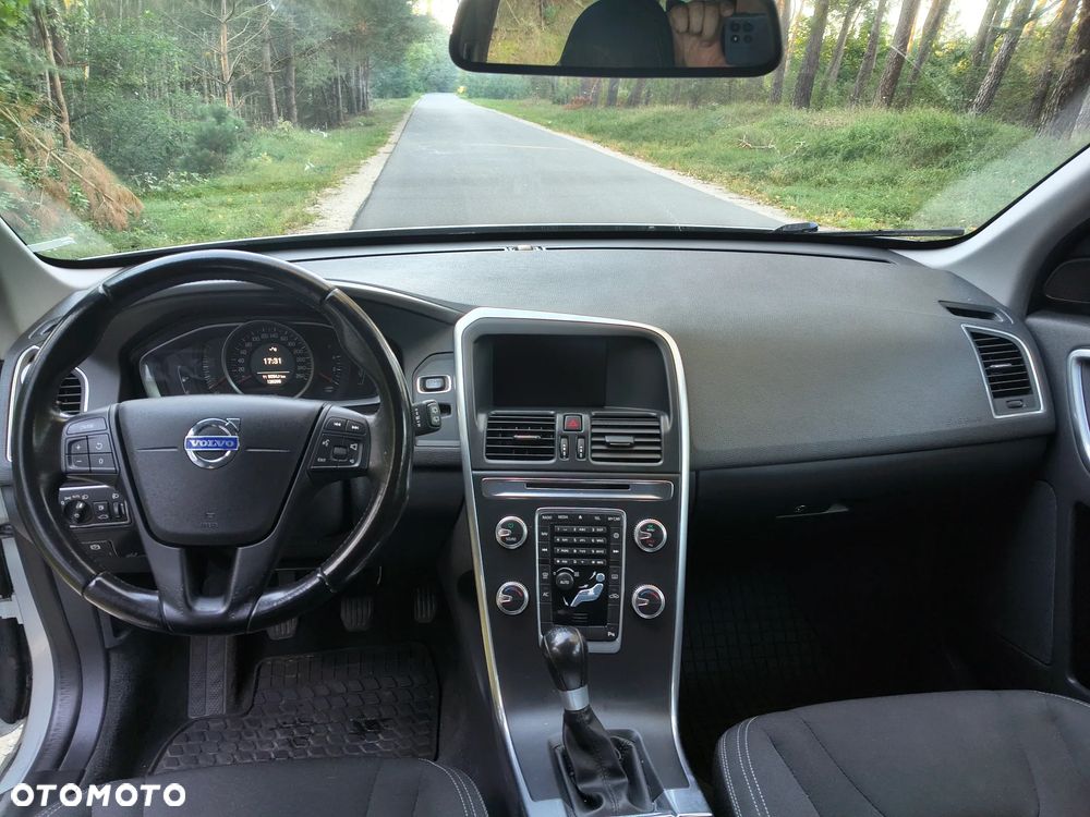 Volvo Xc 60 2015 photo 3