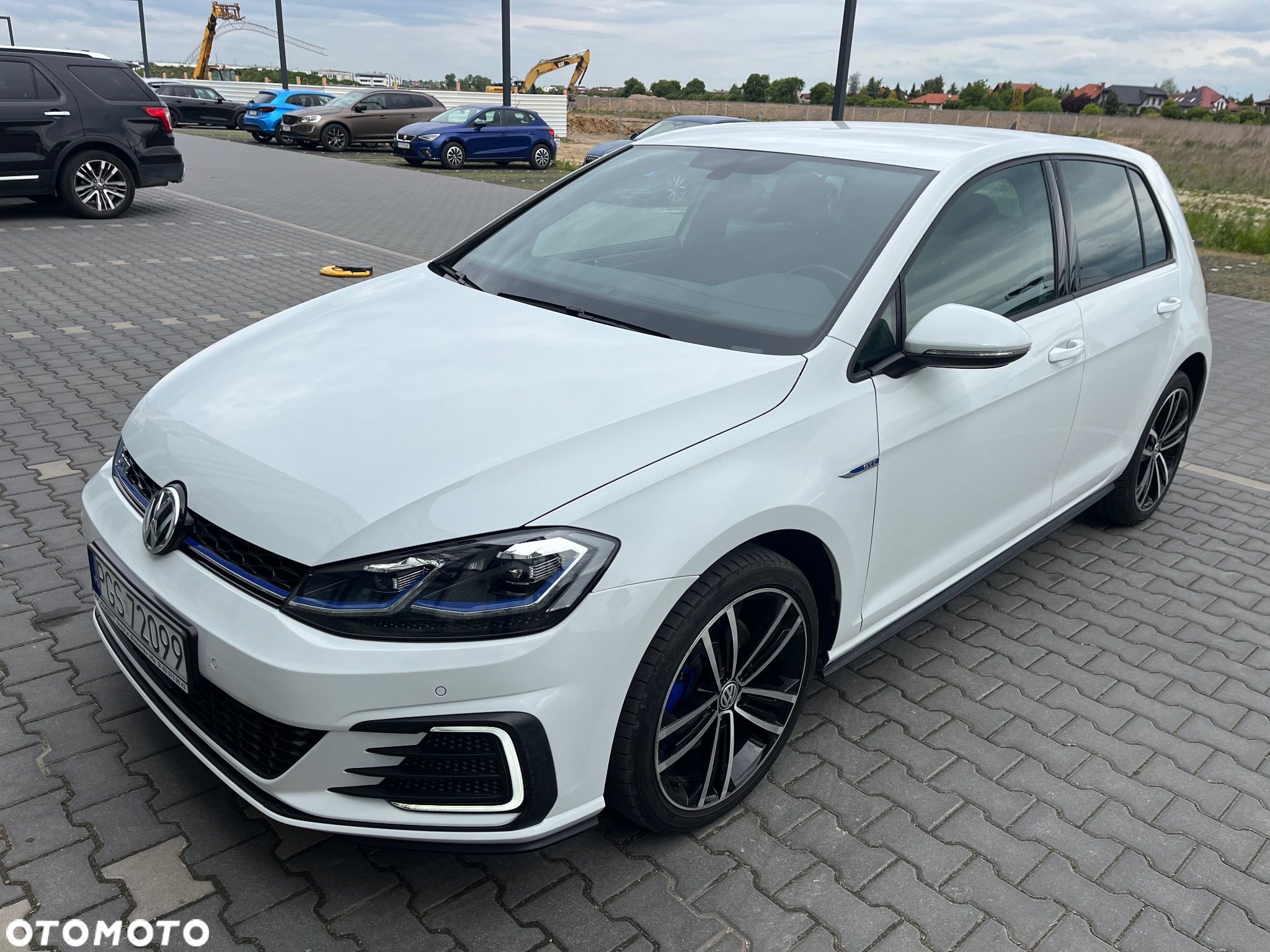 Volkswagen Golf 1.5 eHybrid OPF DSG Edition 50 - 1