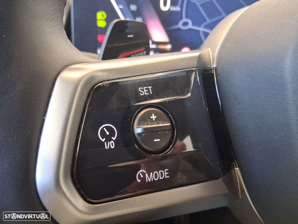 BMW X3 30 e xDrive Pack M Desportivo - 15