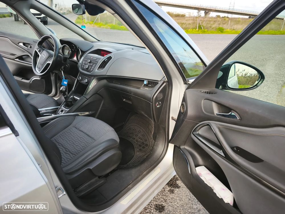 Opel Zafira 1.6 CDTi Cosmo - 12