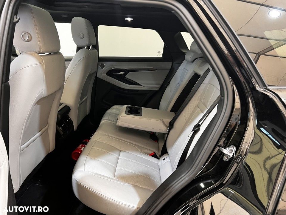 Land Rover Range Rover Evoque - 12