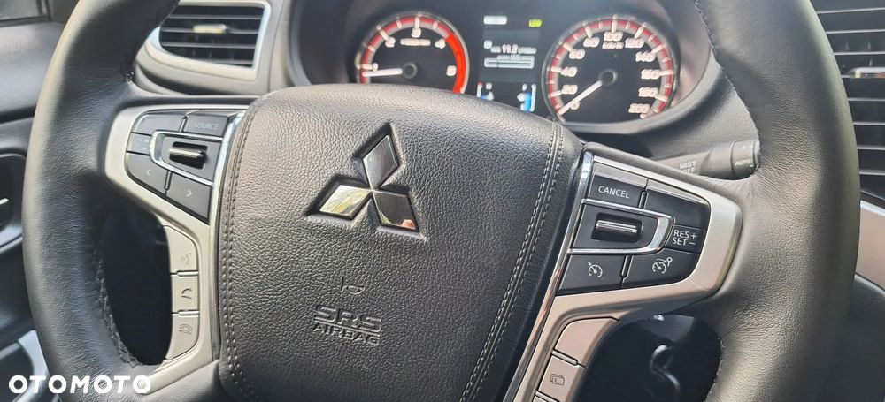 Mitsubishi L200 2.2 d DC Intense - 19