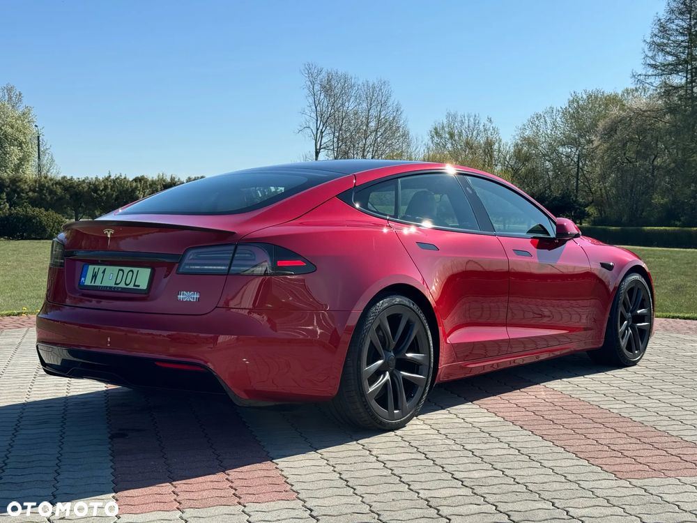Tesla Model S Plaid - 4