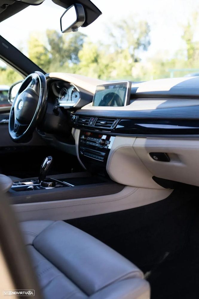 BMW X5 - 25