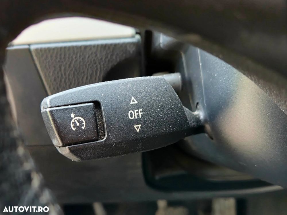 BMW Seria 3 318d Blue Performance - 25